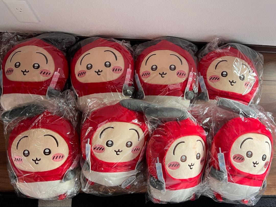 ８個セット　ちいかわ誕生日BIGぬいぐるみ　うさぎ　お誕生日　ぬいぐるみ