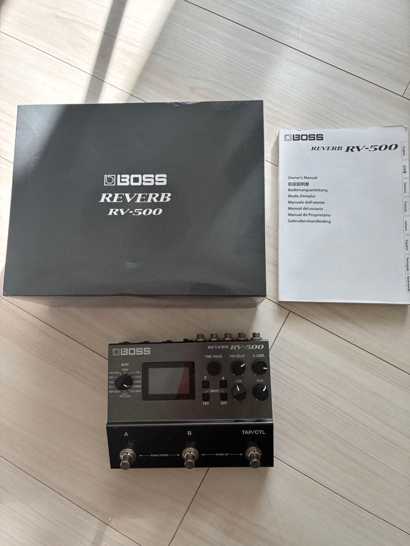 BOSS RV-500 リバーブエフェクター