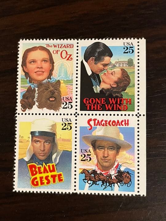 アメリカ切手　映画　25セント 4種 1983年のアメリカの25セント硬貨、ギザギザの縁がないみたいだね