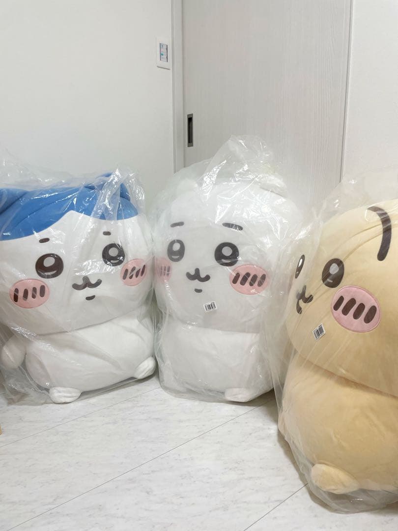 minisoちいかわ 超BIG 520元　ぬいぐるみ