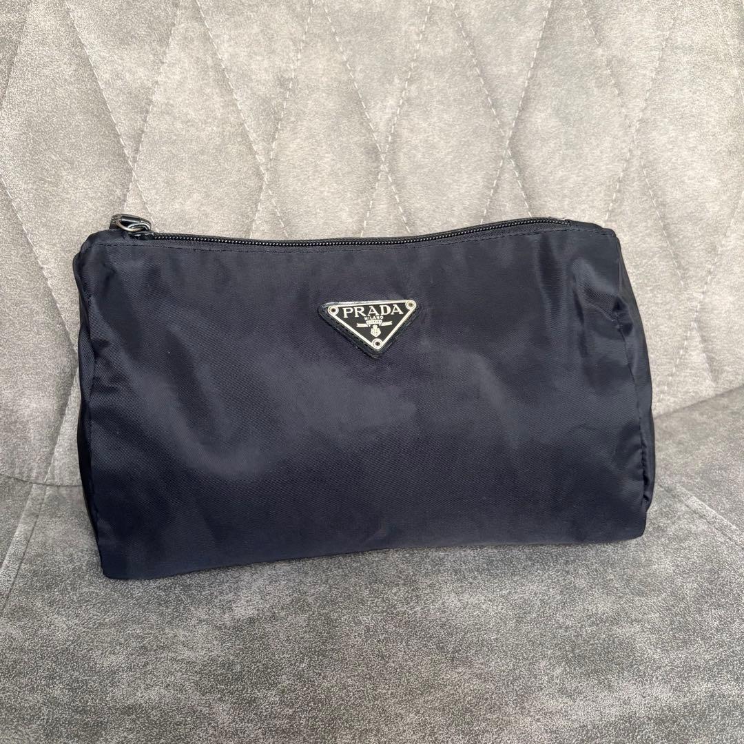PRADA プラダ ブラック ポーチ テスート ナイロン 三角ロゴ