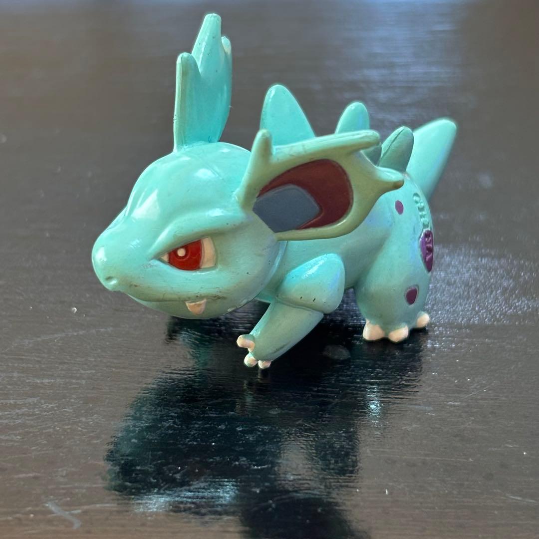 ポケモン　モンコレ　ニドリーナ【初期】