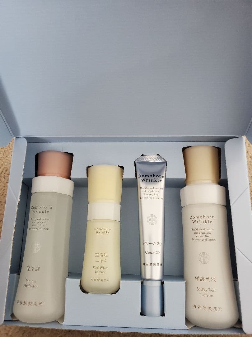 新品!未開封 ドモホルンリンクル リニューアル品保湿液120mL保護乳液100m ドモホルンリンクル 保湿液&保護乳液 リニューアル品｜Yahoo!フリマ