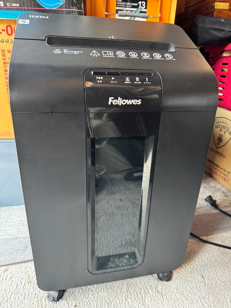 フェローズ オートフィード シュレッダー 100M 業務用 / 家庭用 送料無料】 Fellowes フェローズ オートフィードシュレッダー A4対応