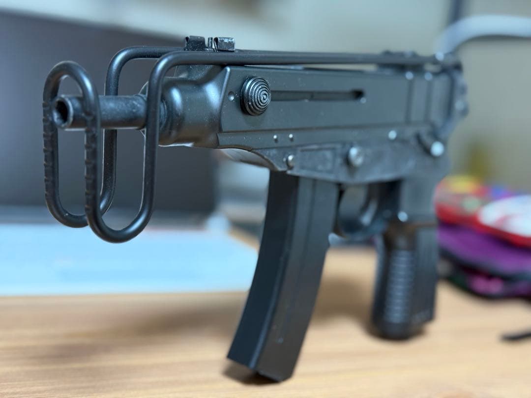 TOKYO MARUI スコーピオン【ヨル】