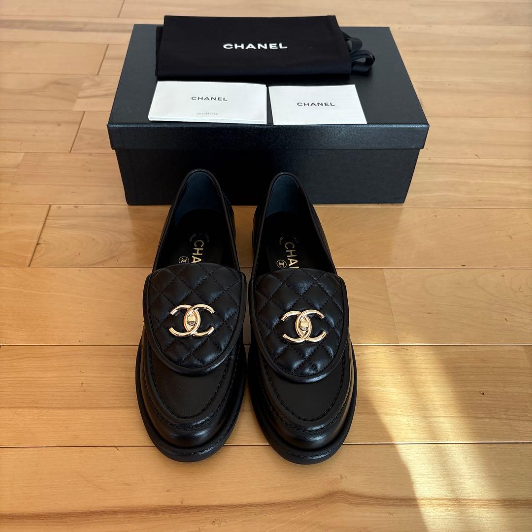 シャネル ココマーク ターンロック ローファー