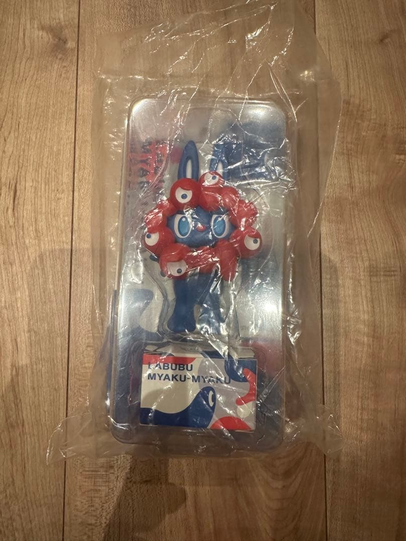 ★大阪関西万博限定★LABUBU MYAKU-MYAKU★ストラップ付フィギュア Labubu × Myaku‑Myaku: Limited Expo 2025 Osaka Figure - Japan