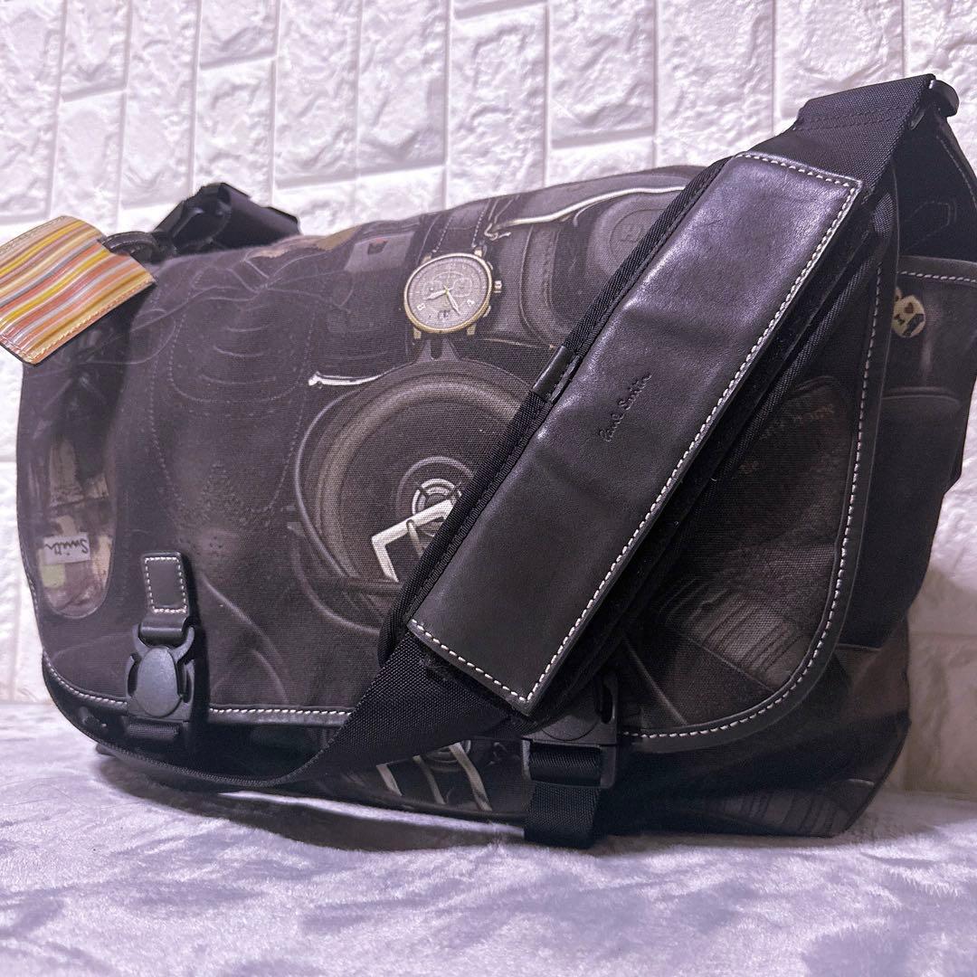 【極美品】ポールスミス メッセンジャーバッグ ガジェット 総柄 A4 PC 紫 極美品】ポールスミス メッセンジャーバッグ ガジェット 総柄 A4 PC 紫