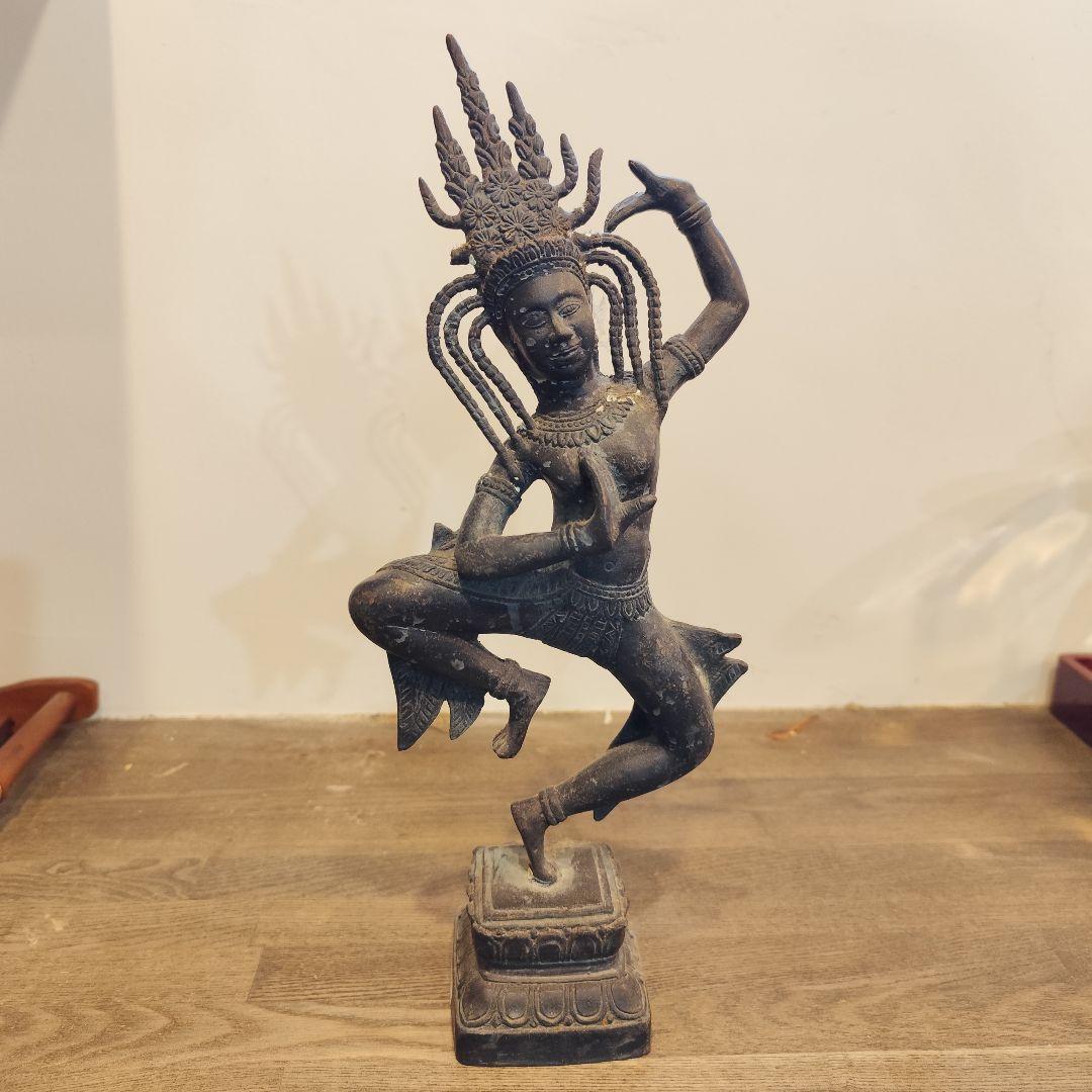 アジアのブロンズ彫刻 踊る人物像 約30cm
