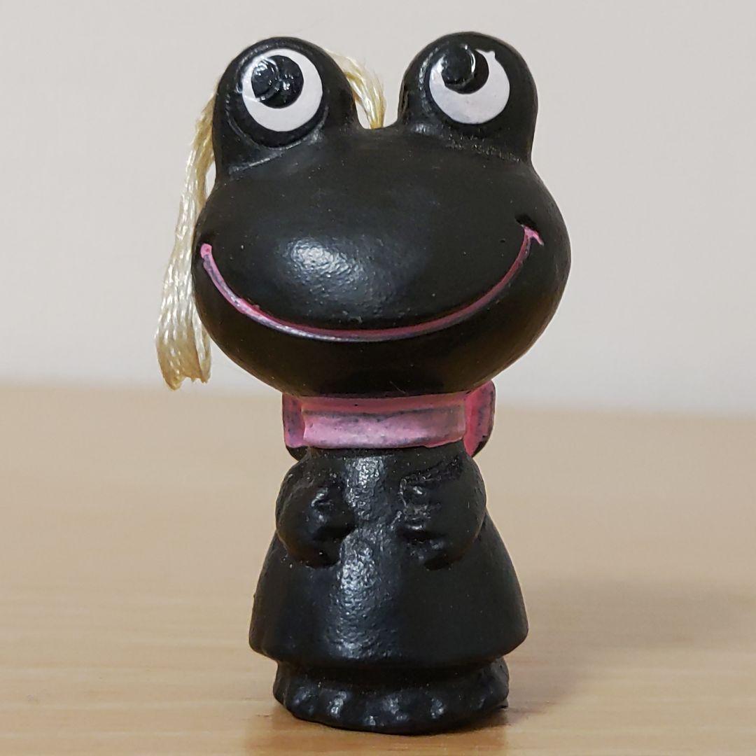 昭和レトロ古い黒ケロちゃん指人形コロちゃん珍色☆希少カラー黒色