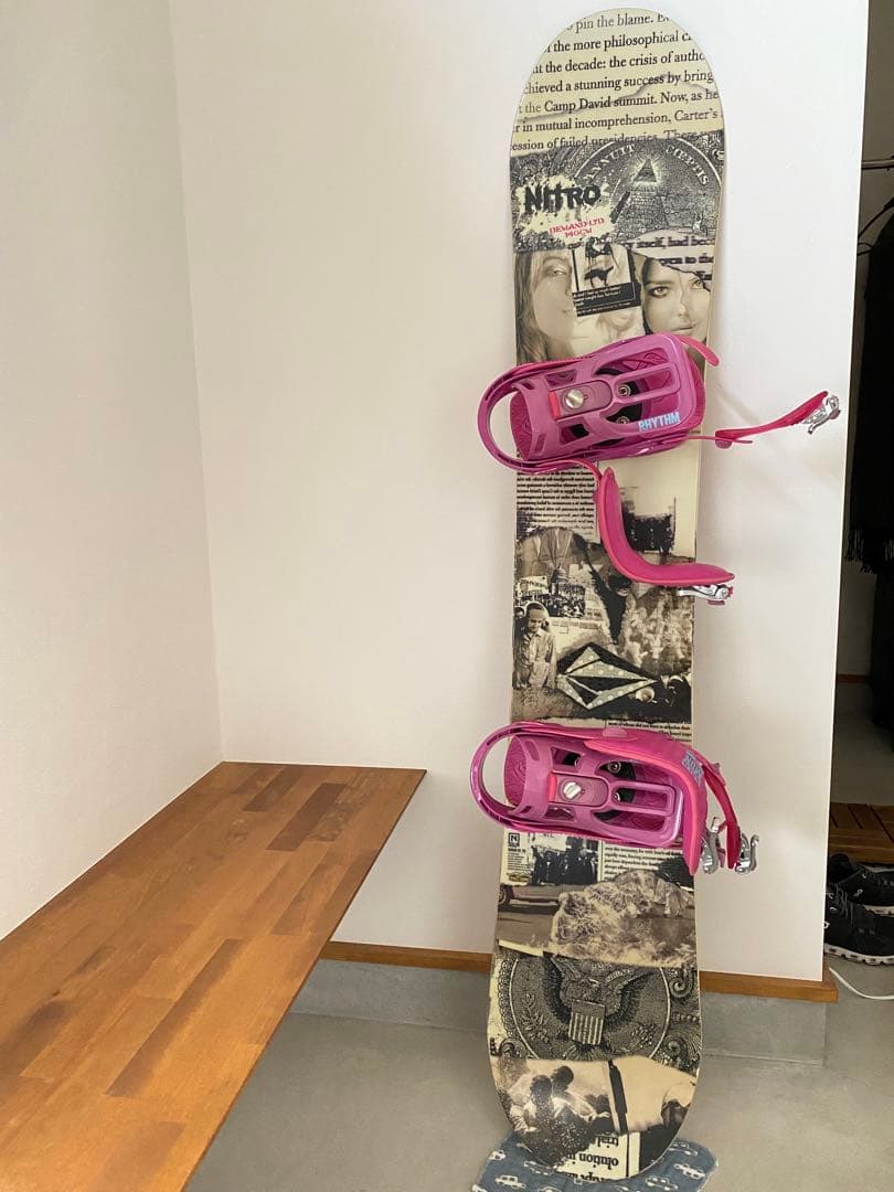 NITRO スノーボード ピンク ビンディング カバー付き 約145センチ NITRO ナイトロ COSMIC スノーボード バインディング ビンディング