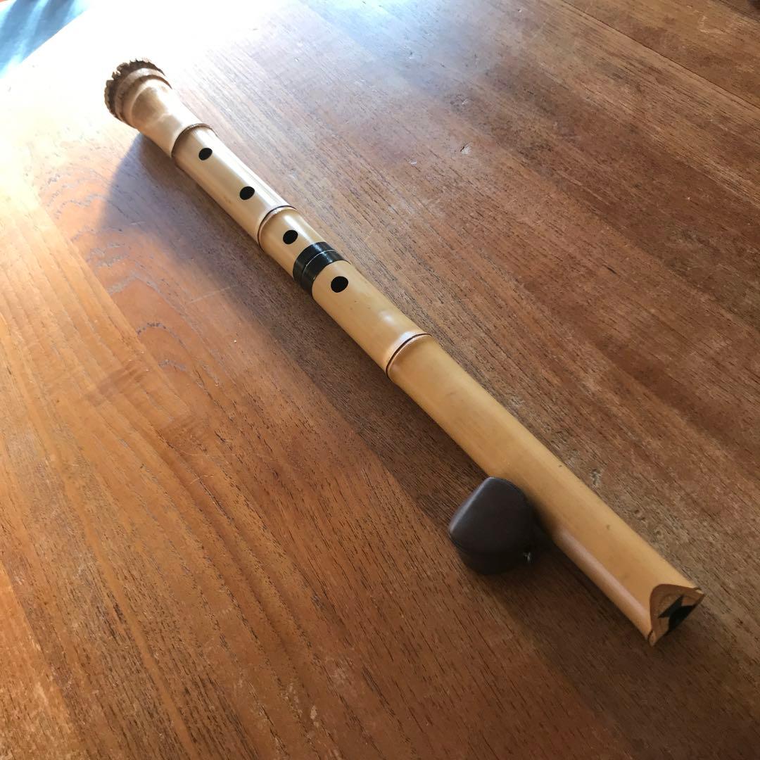 尺八　紅風　　こちらは一尺八寸竹製尺八です歌口は琴古流です。 尺八 (しゃくはち） 玉山銘 真竹 琴古流 1尺8寸 Gyokuzan Shakuhachi
