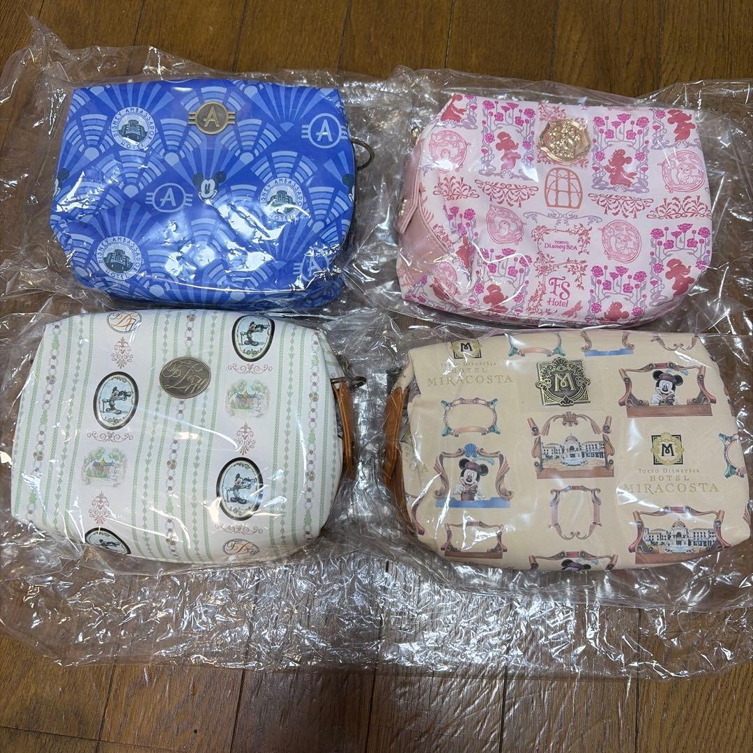 ディズニーホテル　宿泊者限定　エクスクルーシブ　トートバック　ポーチ　セット
