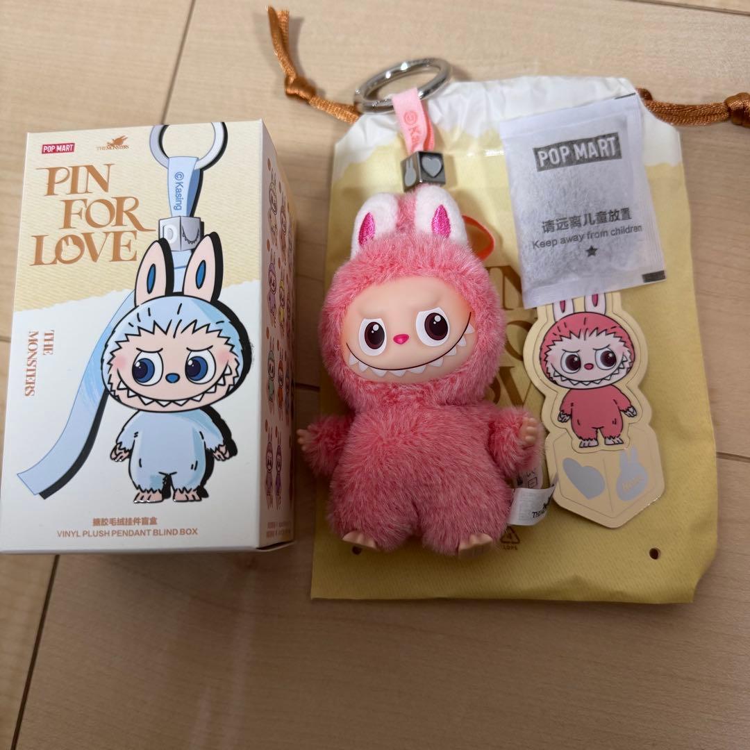 POPMART】ラブブ シークレット PINFORLOVE イニシャル ♥ - メルカリ