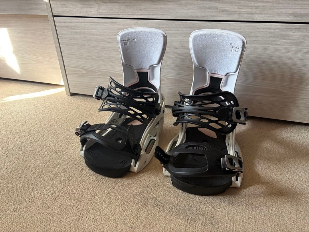 Burton Cartel X ESTビンディング サイズM