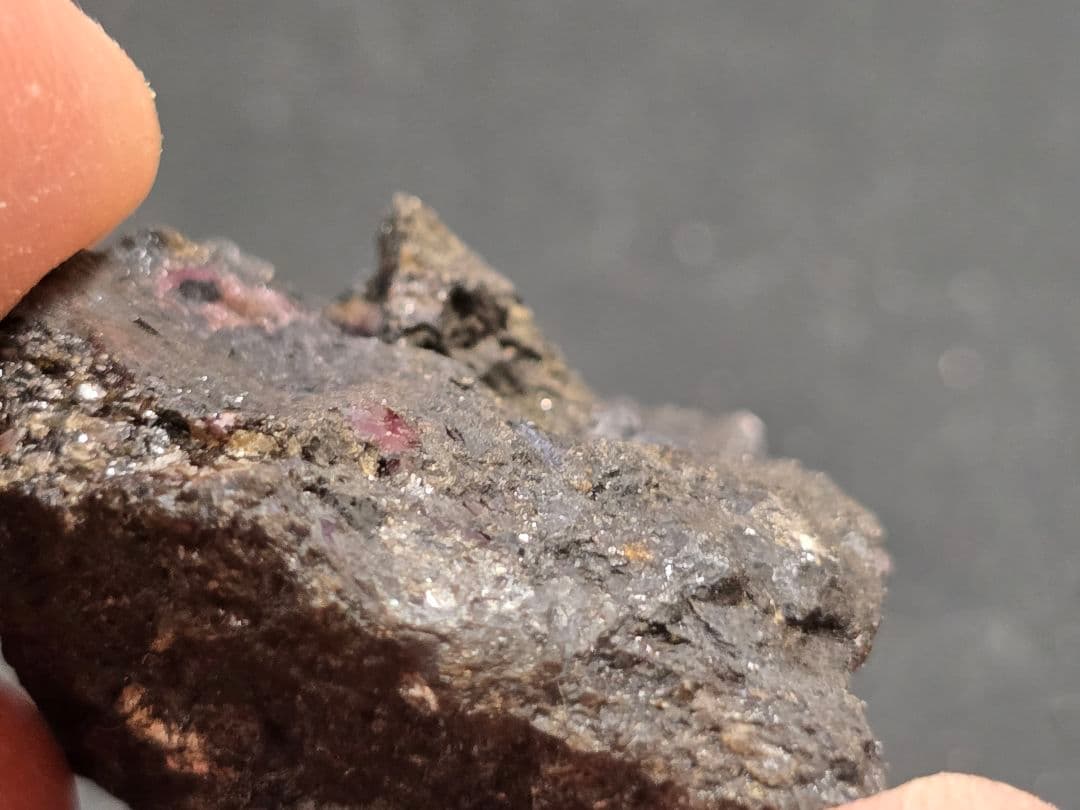 パイロクスマンガン 田口鉱山 自己採集品 原石