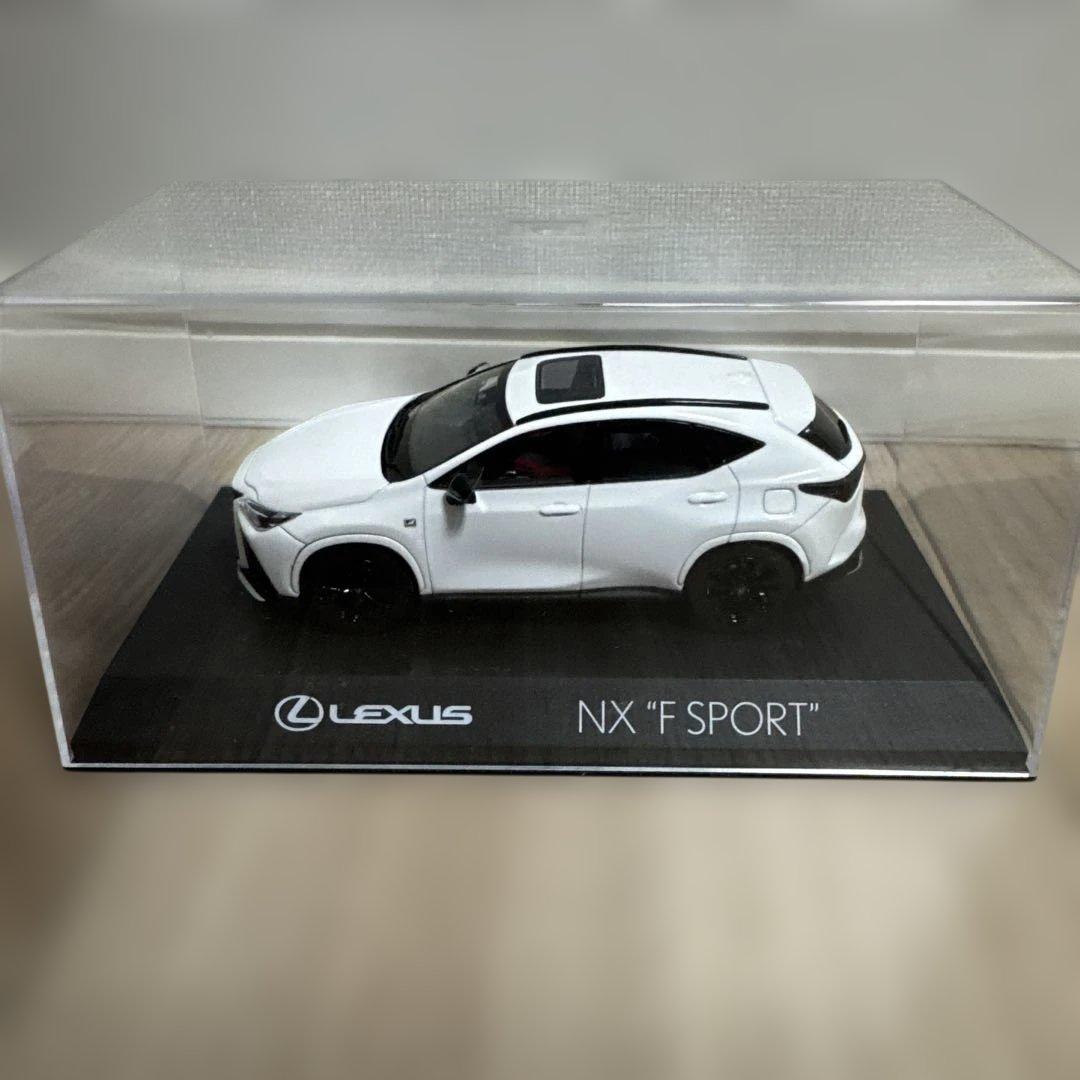 京商 1/43 レクサス 350h NX F スポーツ ホワイト