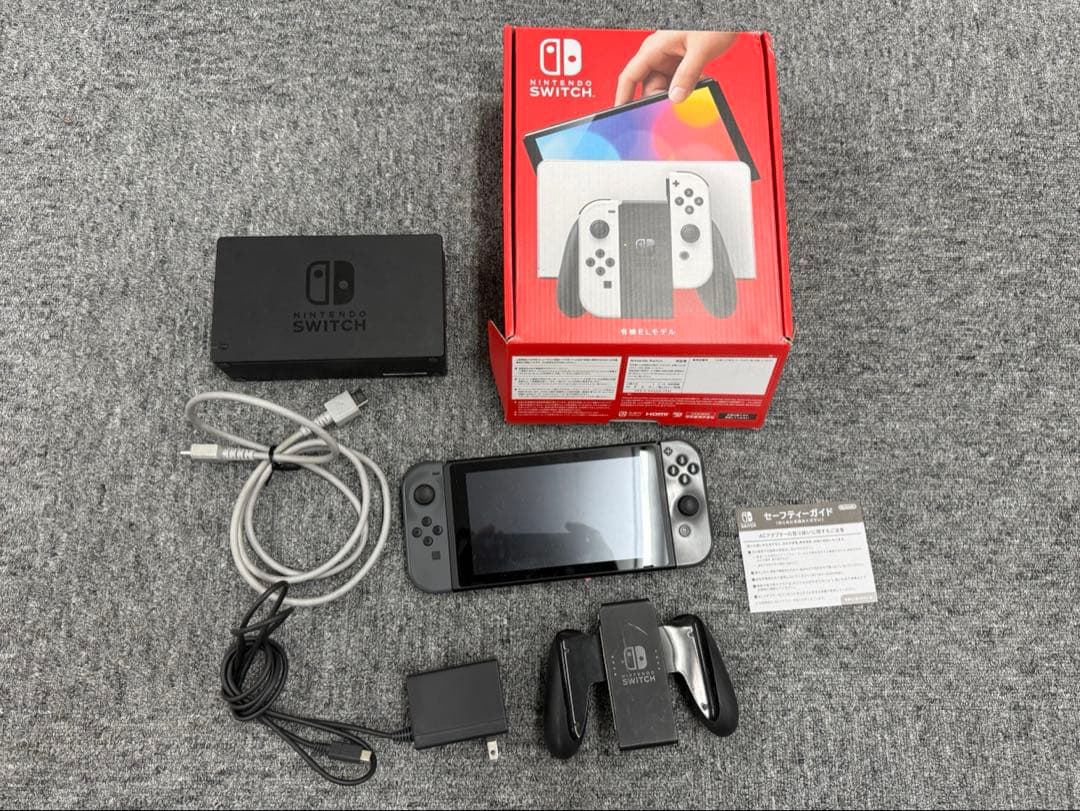 Nintendo Switch 本体(グレージョイコン) Nintendo Switch Console with Gray Joy-Con -(Japan Version