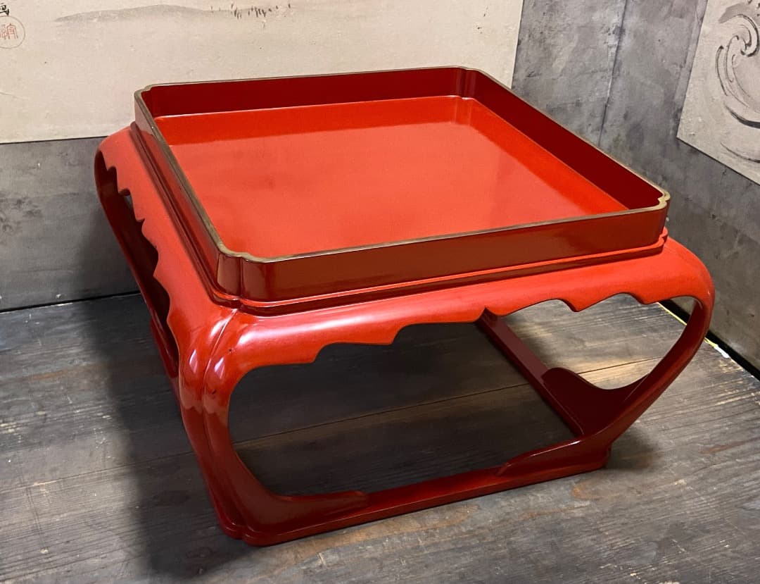 能登蔵出し 輪島塗 朱漆 金縁 脚付膳 / 時代 朱塗 漆器膳 正月 輪島塗脚付き膳 昭和初期アンティーク さび朱と琥珀色