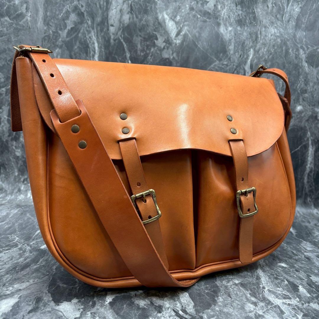 r*u様 美品■CUSHMAN ショルダーバッグ　メッセンジャー　本革　レザー