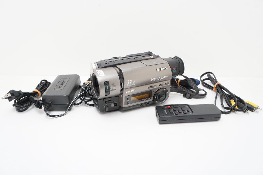＜動作品＞SONY CCD-TR290 Hi8 ビデオカメラ Amazon.co.jp: ソニー CCD-TR290PK 8mmビデオカメラ(8mmビデオ再生機