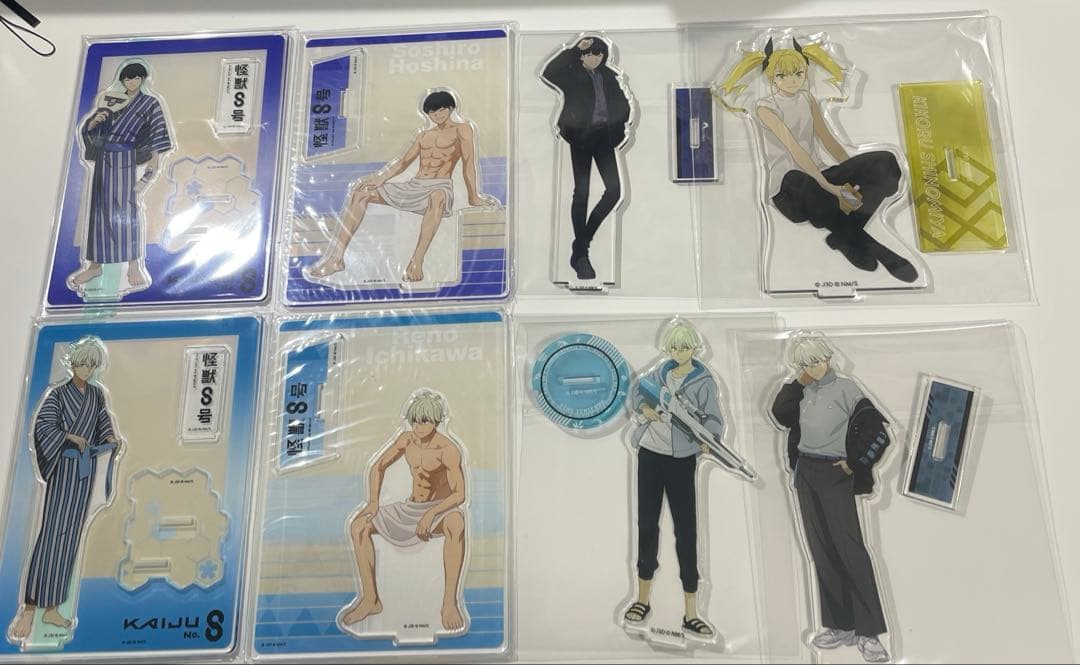 怪獣８号　アクスタ