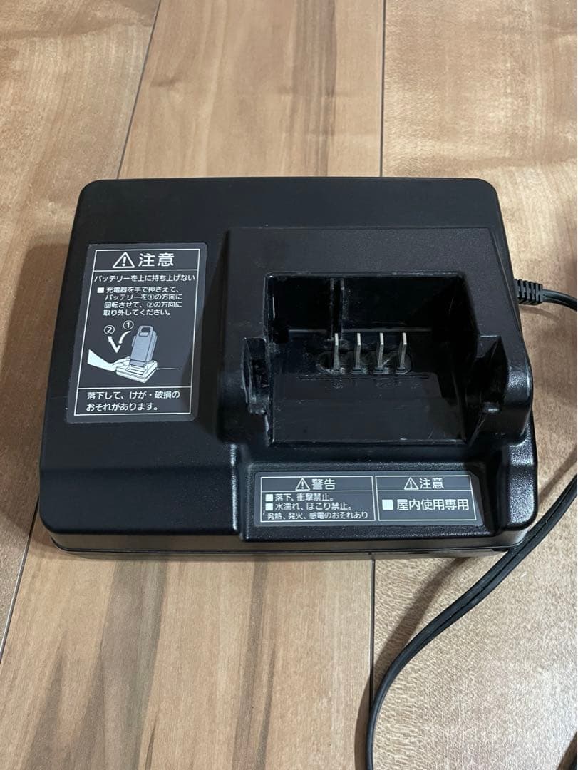 Panasonic 充電器 NKJ073Z DC29V 4A Amazon.co.jp: Panasonic(パナソニック) スタンド式 専用 充電器 急速