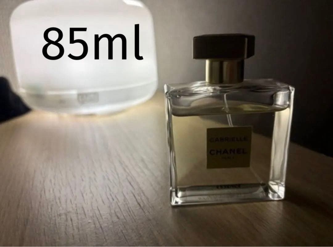 CHANELエッセンス オードゥ パルファム DIOR ソヴァージュ付き