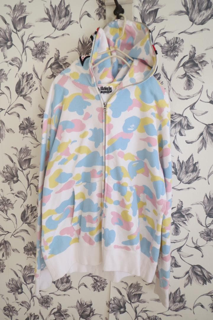 A Bathing Ape パーカー Mサイズ　シャーク