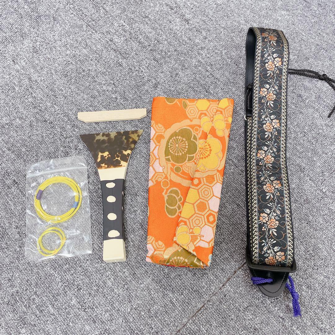 津軽三味線 花梨材 津軽塗胴掛け 鼈甲バチ 丸打胴 太棹 人工川