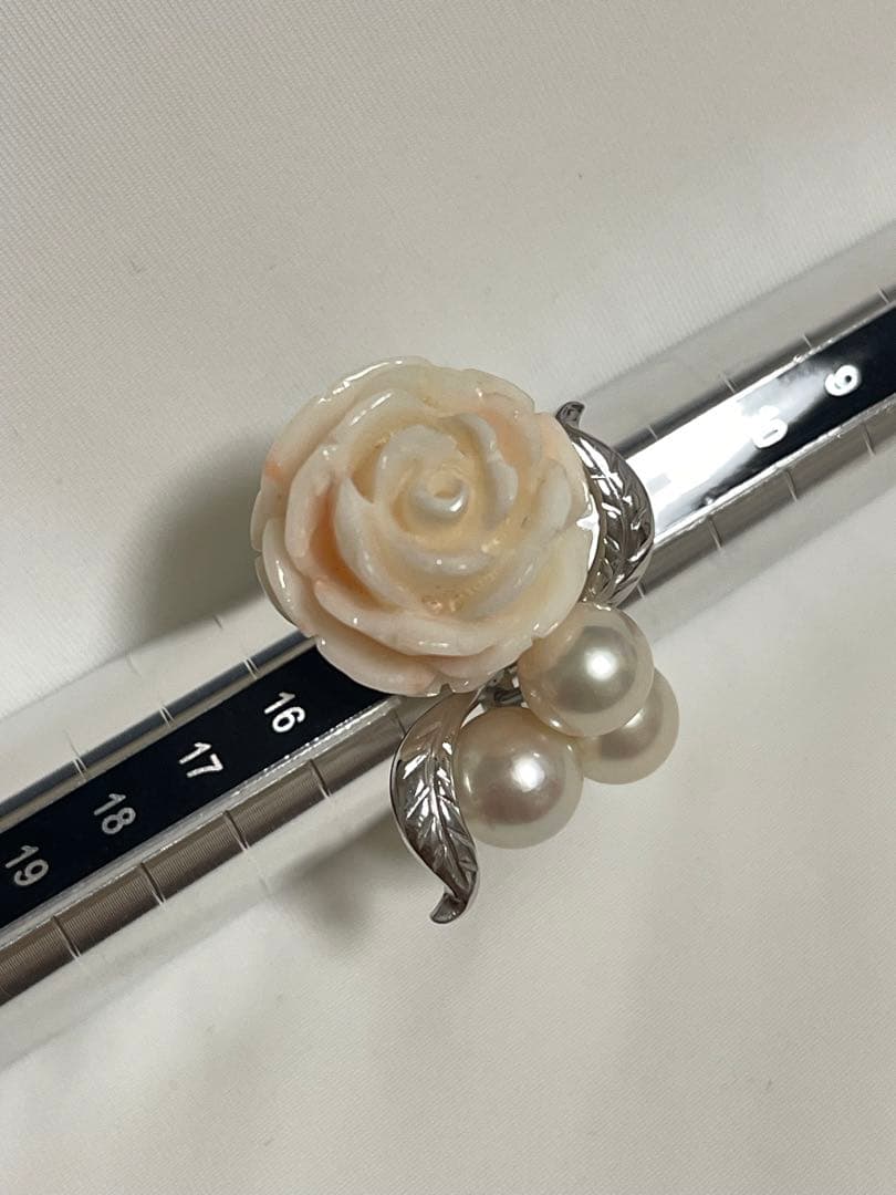 珊瑚とパールのリング