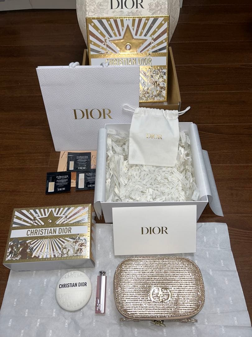 Dior ビューティー＆ケア セット 2025クリスマスコフレ【ショッパー付き】