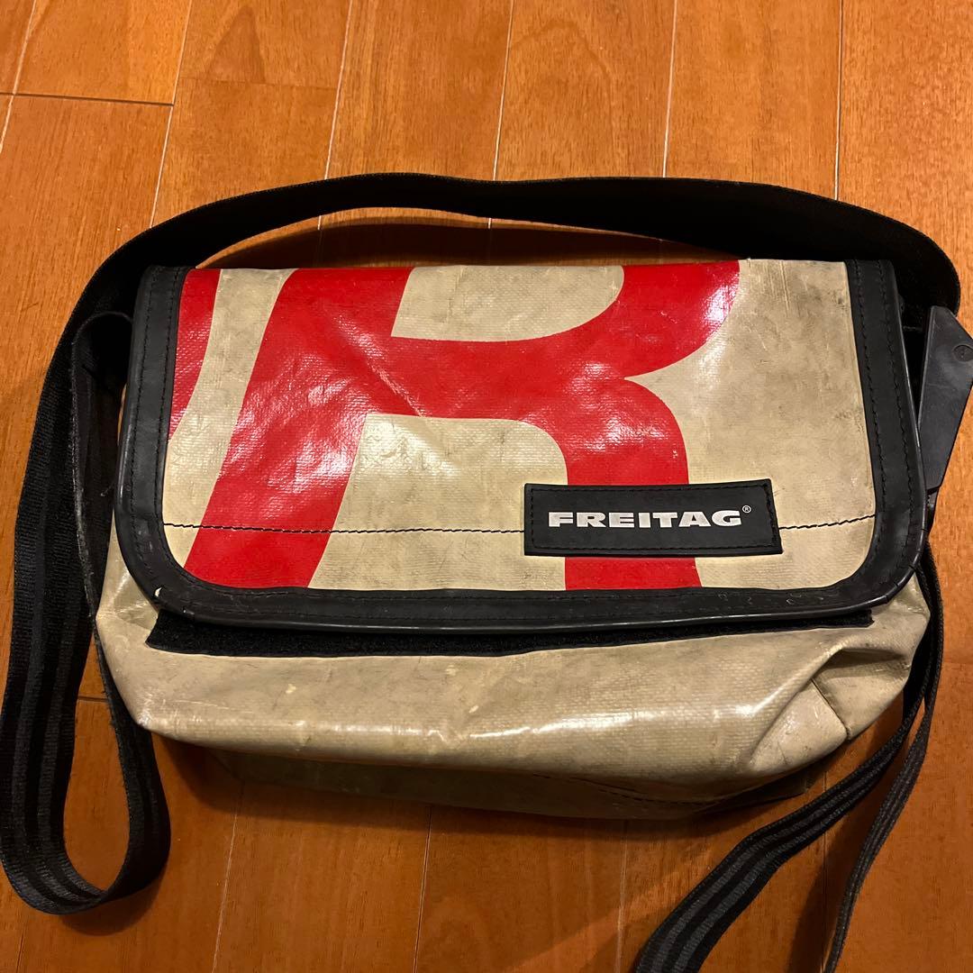 フライターグ freitag ショルダーバッグ