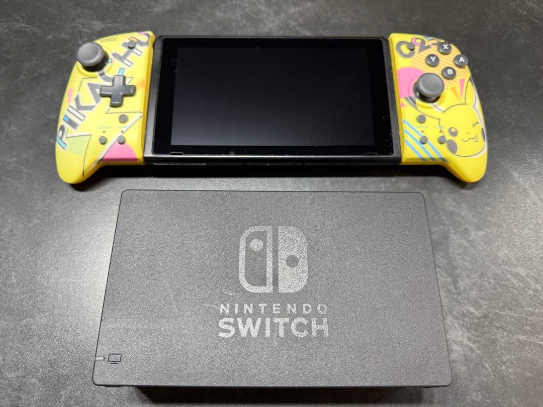 1/6まで値下げ中！12999→10999ニンテンドーswitch本体グレー