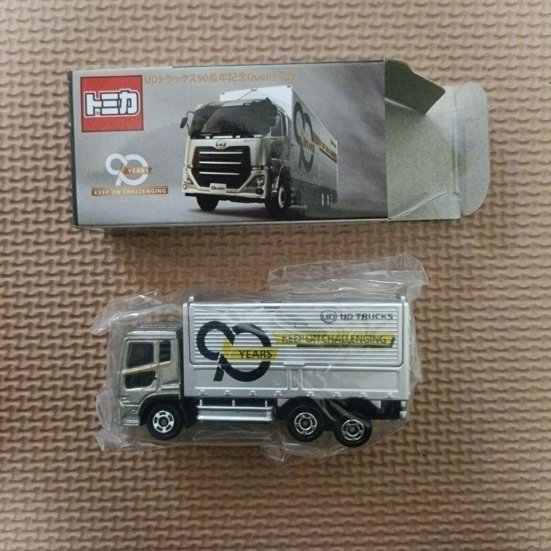 トミカ クオン Quon UD トラックス90周年記念 トミカ クオン Quon UD トラックス90周年記念 - メルカリ