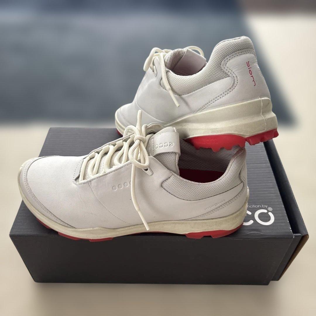 【美品】Ecco ゴルフシューズ ホワイト/レッド　24センチ エコー ECCO ECCO ゴルフ コア 本革 レディース ウォータープルーフ