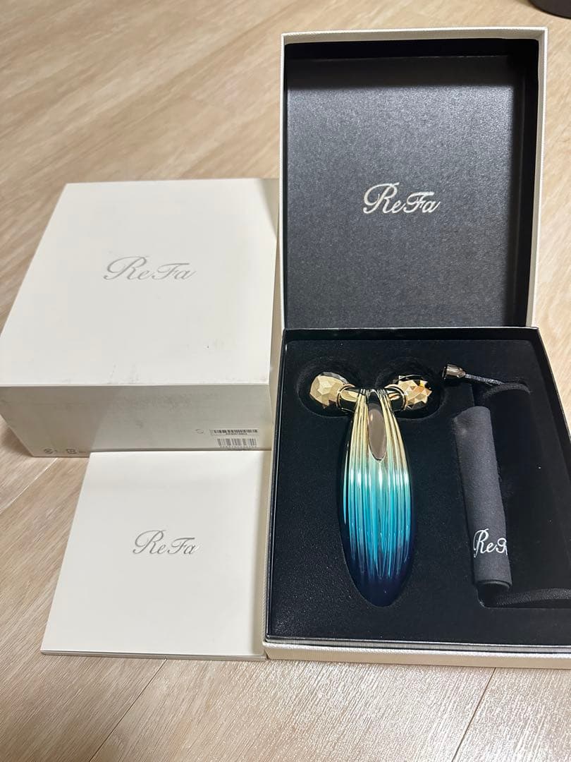 ReFa リファカラットレイ