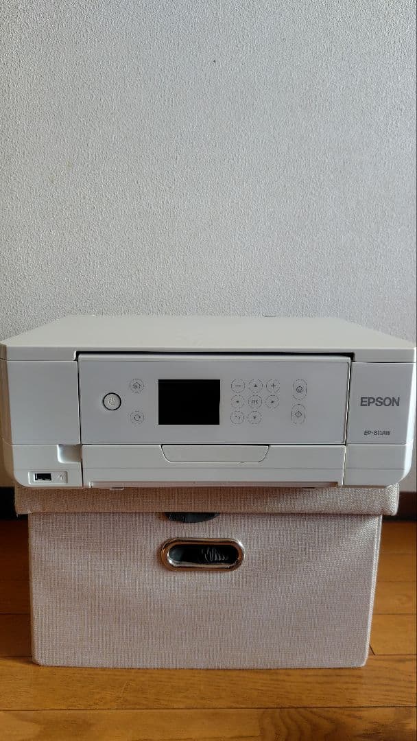 EPSONプリンターEP811AW(ジャンク品）