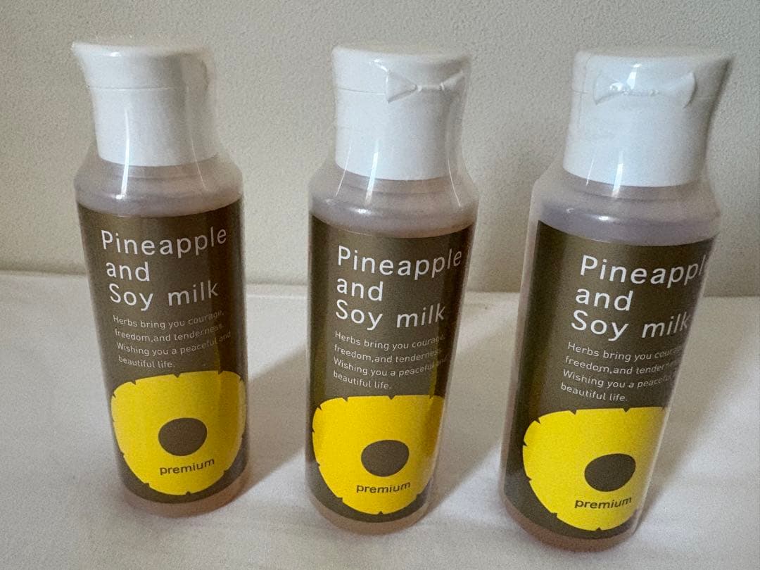 【新品未開封】パイナップル豆乳ローションプレミアム　100ml×3本 パイナップル豆乳シリーズ 【 3本セット 】 パイナップル豆乳