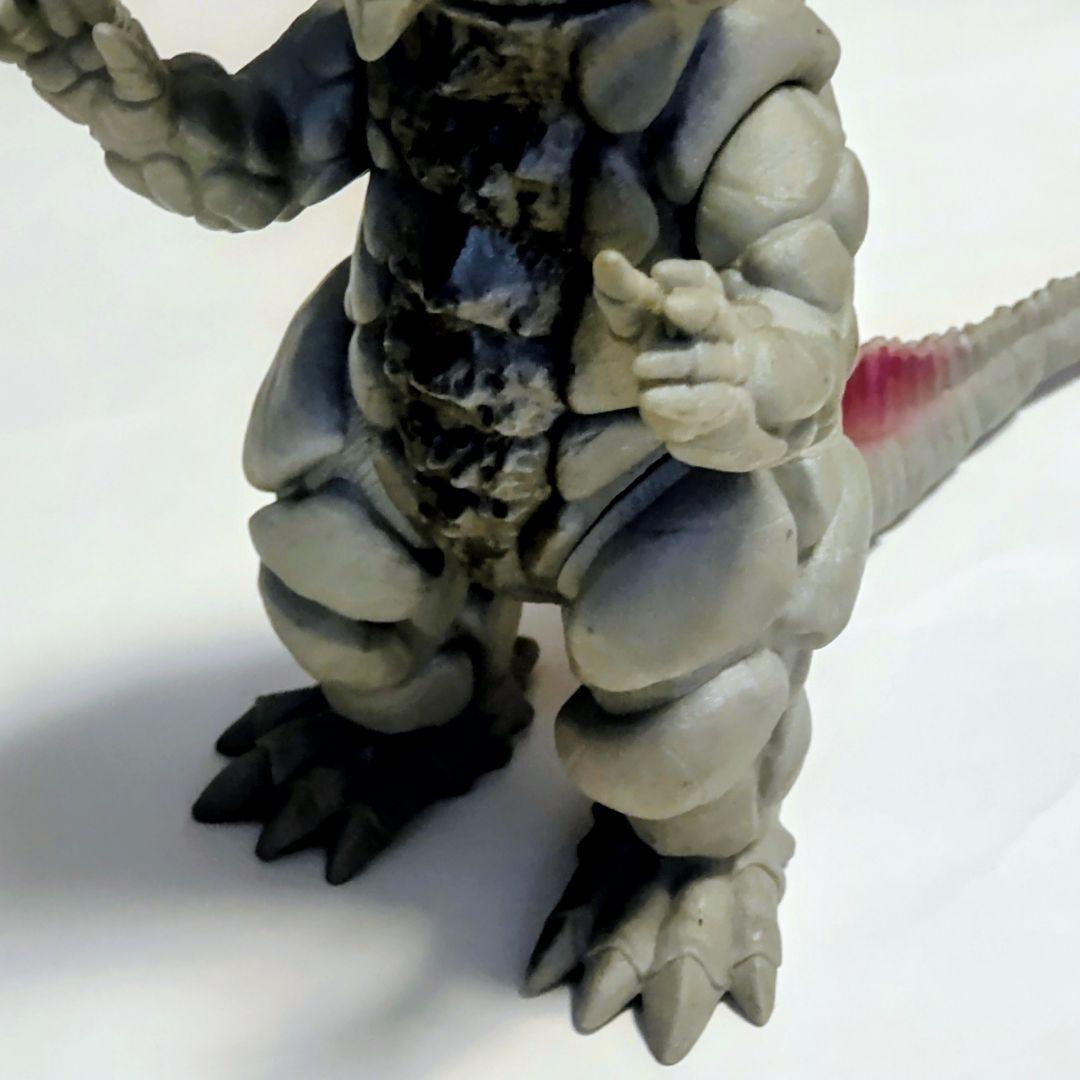 ウルトラ怪獣シリーズシルバゴン 、クローンシルバゴン 2体セット