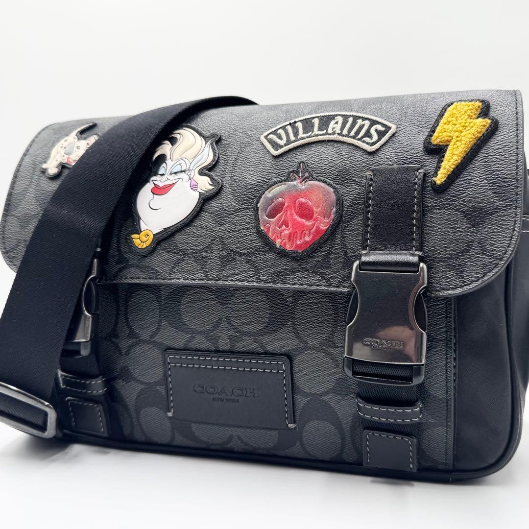 極美品✨ コーチ メッセンジャーバッグ トラック ディズニー ヴィランズ 黒