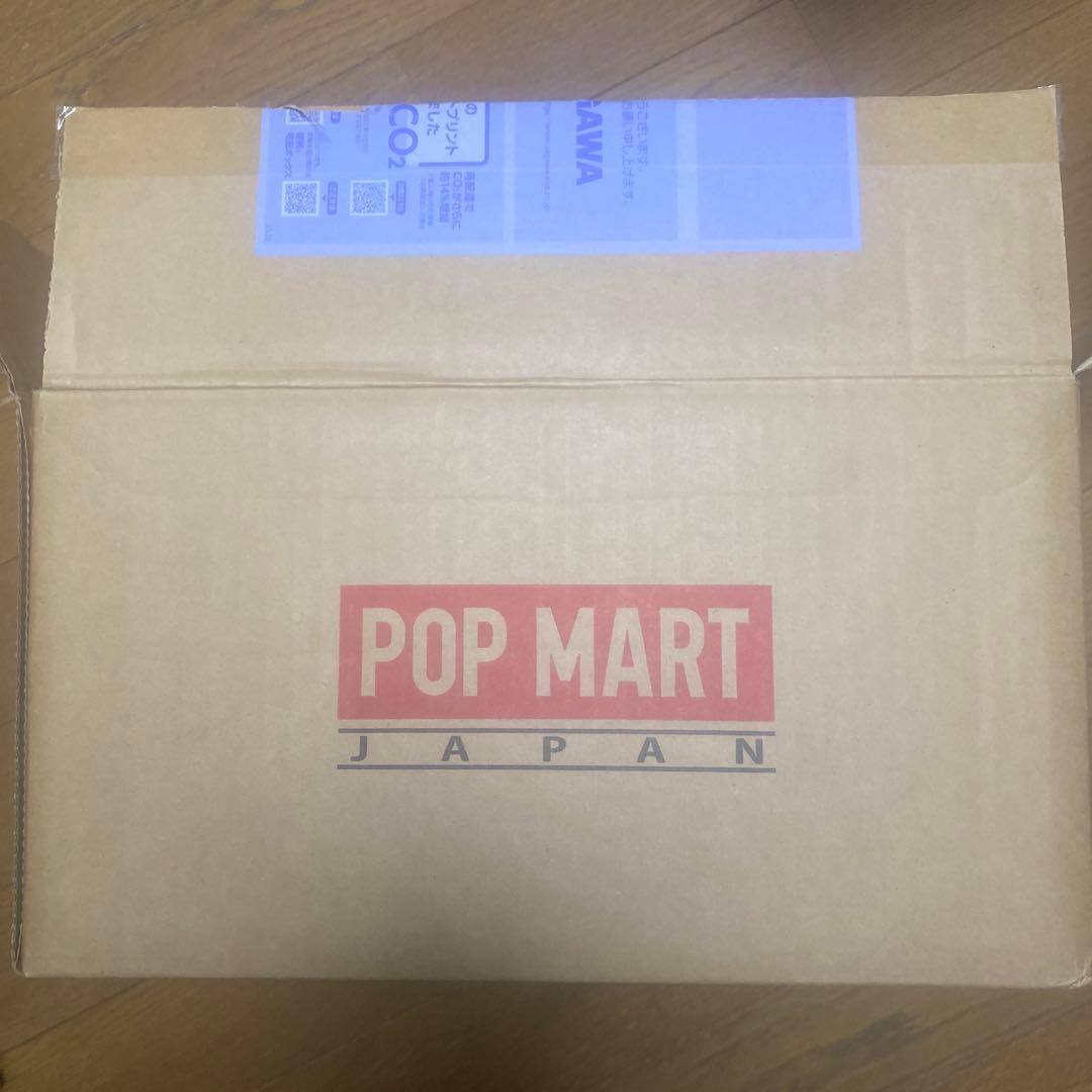 POP MART Big into Energy ラブブ