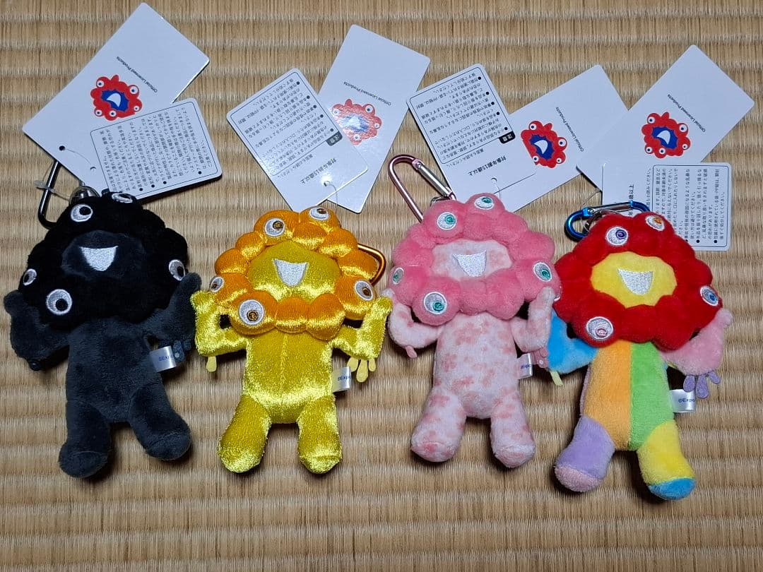 大阪関西万博　ミャクミャク　カラビナ付マスコット　黒　レインボー　ゴールド　桜