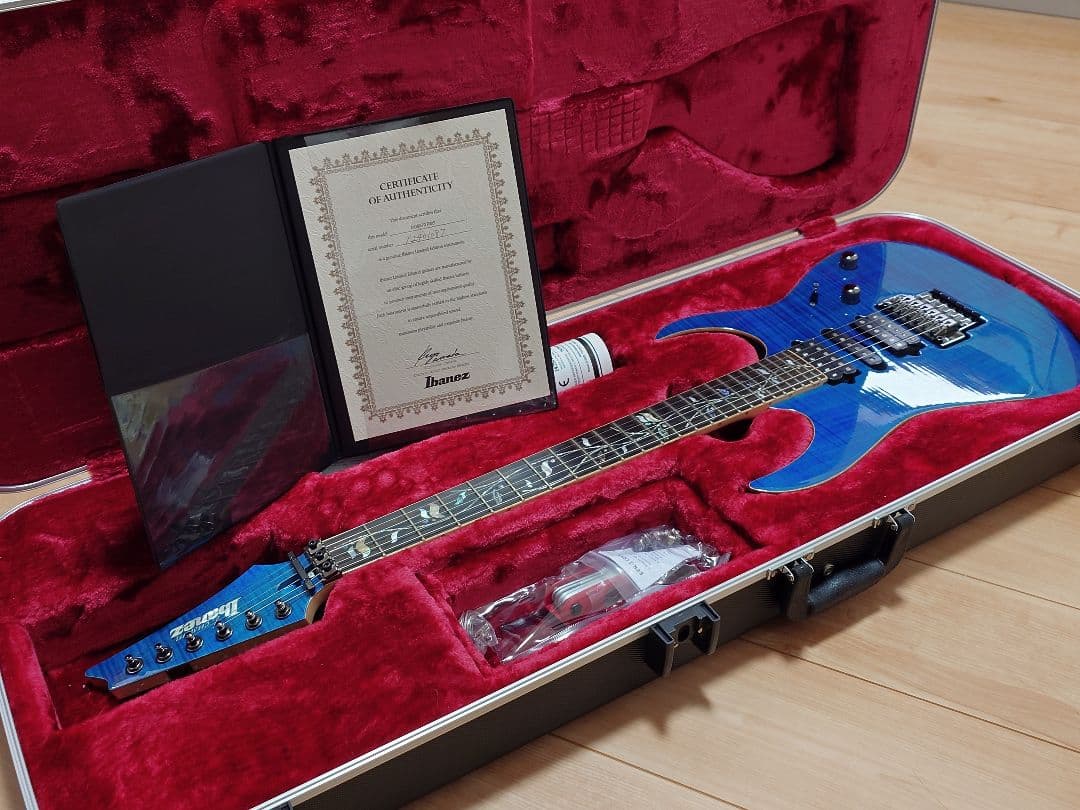 きみ Теплі зимові кросівки Adidas Climawarm - комфорт і стиль.