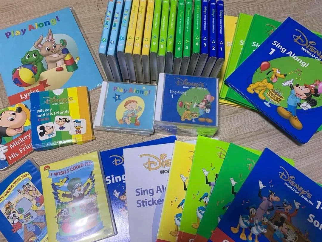 ディズニー英語システム　プレイアロング　シングアロング　ワールドファミリー