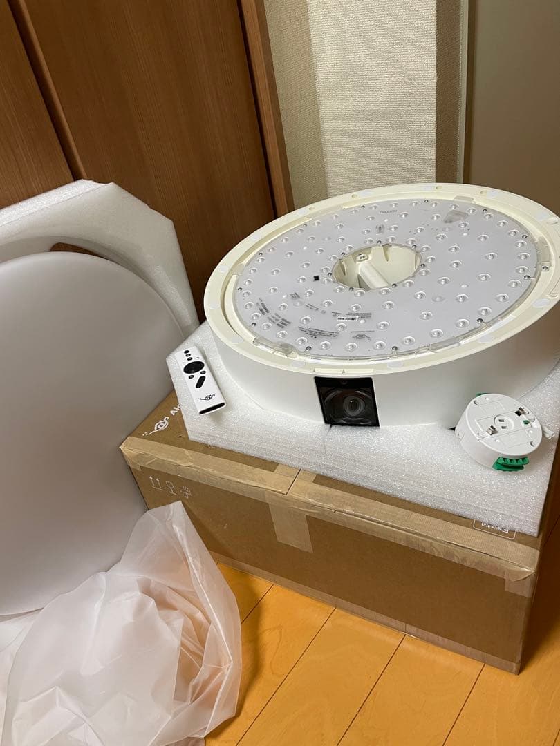 popin Aladdin 2 プロジェクター本体