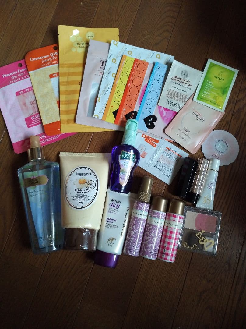 【商談中】マキアージュ、韓国コスメ、などコスメセット