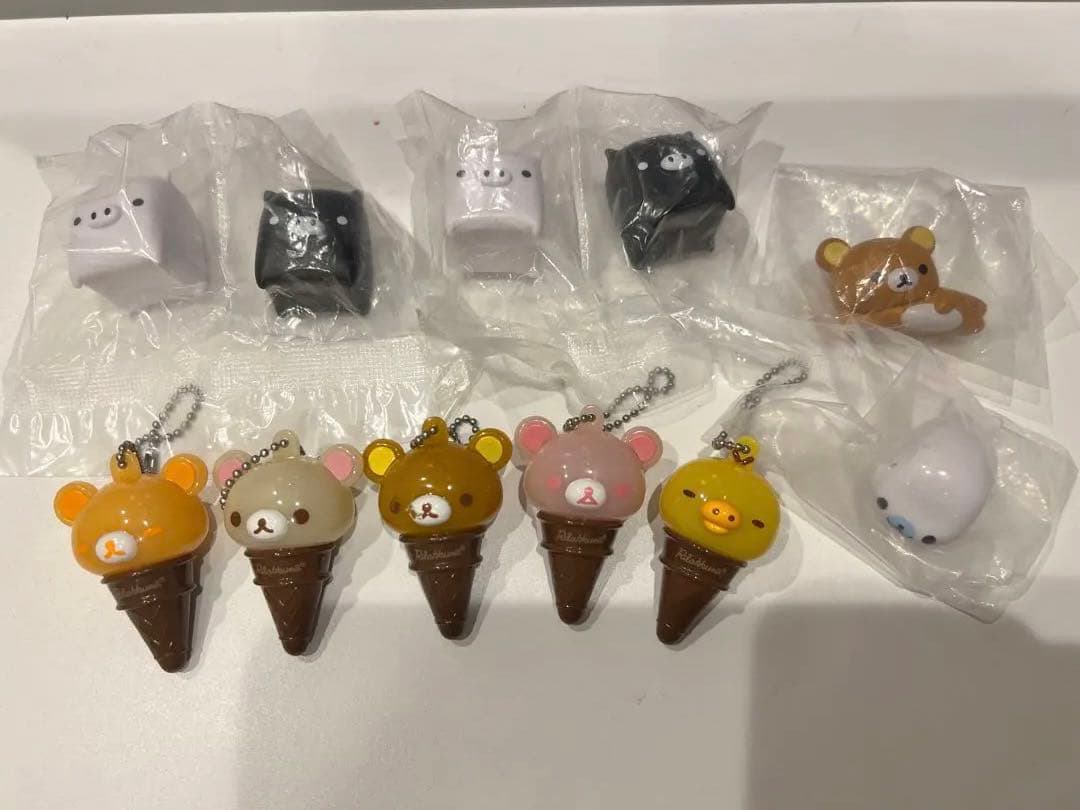 リラックマ アイスクリームコーン型キーホルダー　など11個セット