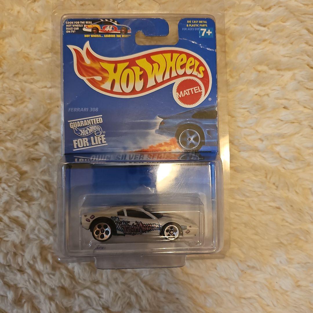 ミニカー HotWheels FERRARI 308
