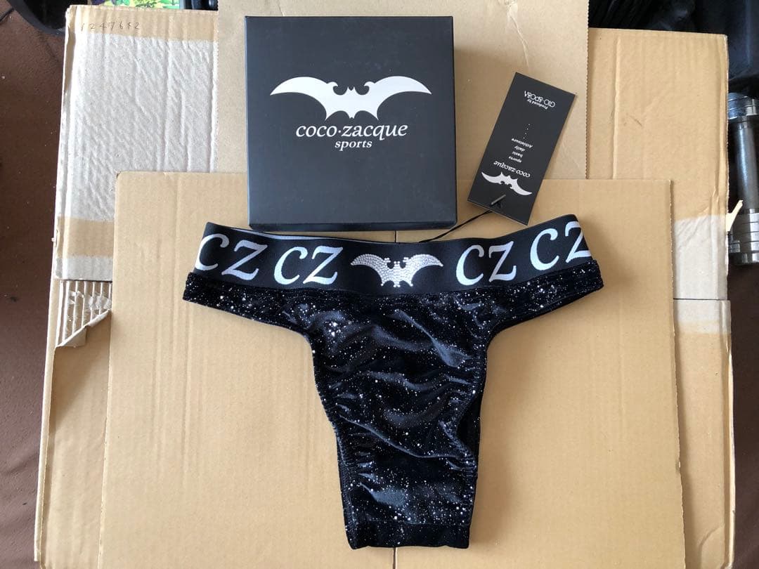 新品未使用 ココザック cocozaque 競技パンツ Sサイズ スポーツモデル